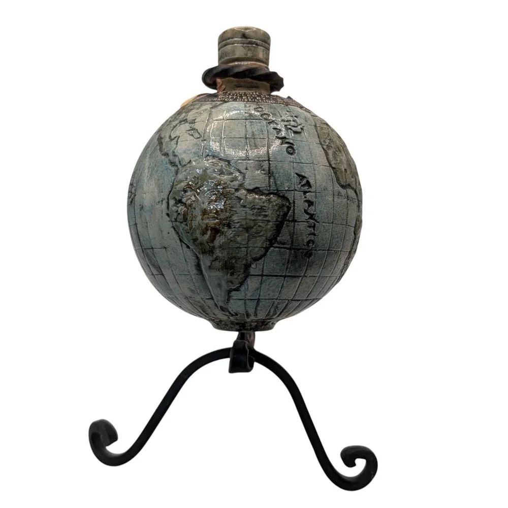 Vintage Creative World Decanter with Stand Ceramic Liquor Bottle Barware Italy
